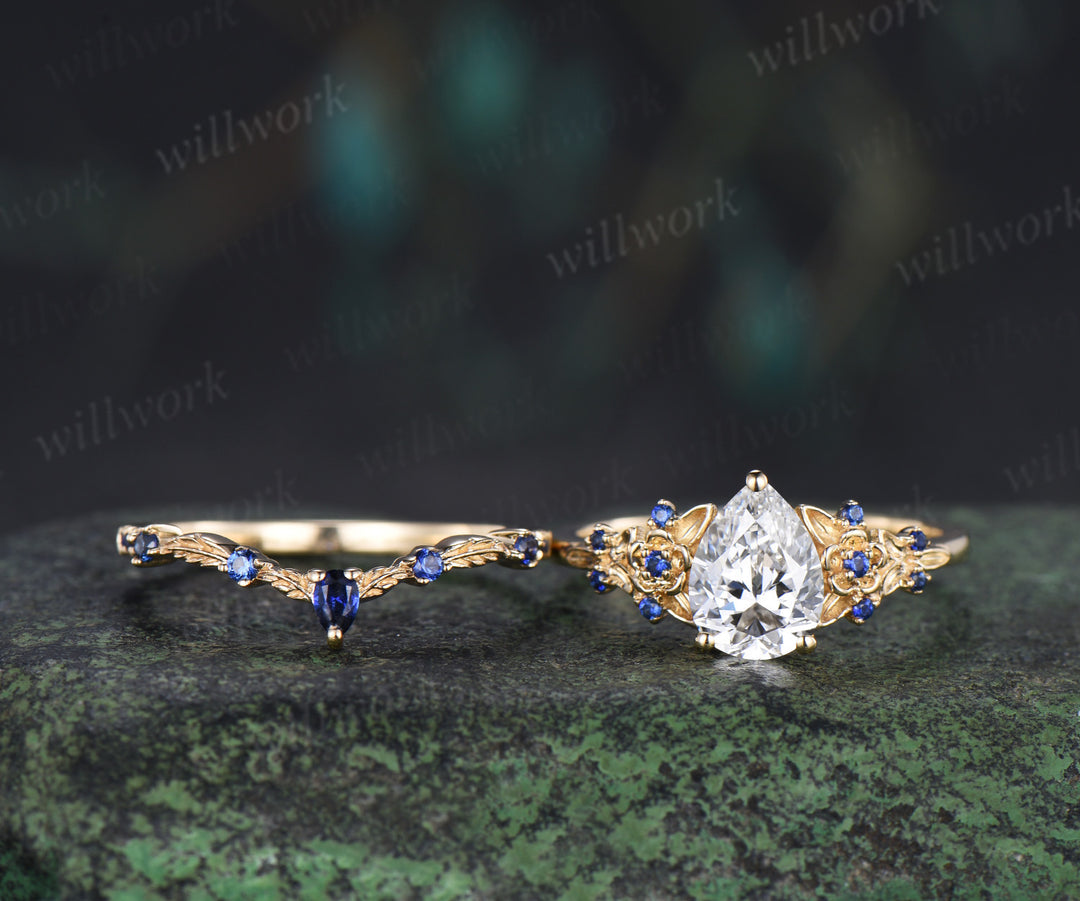 Vintage Pear IGI Lab Grown Diamond Engagement Ring Set Leaf Froral Blue Sapphire Accent Ring Nature Inspired Bridal Set