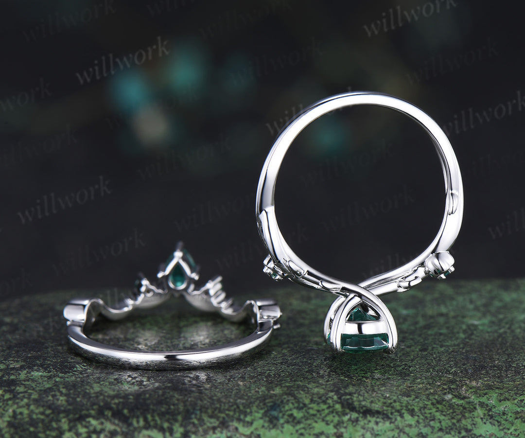 Pear cut emerald engagement ring floral twig split shank ring unique moon teardrop emerald wedding band bridal set gifts for her
