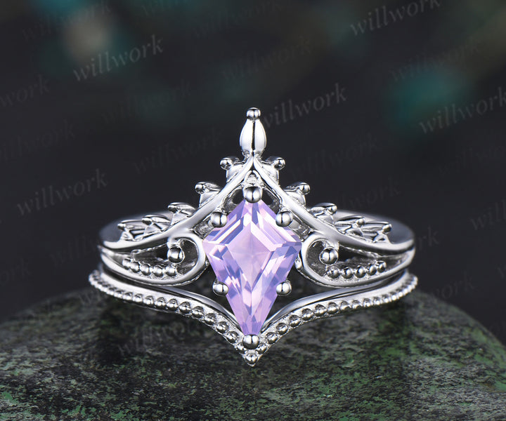 Kite cut Lavender amethyst ring unique split shank engagement ring vintage milgrain bridal wedding ring set