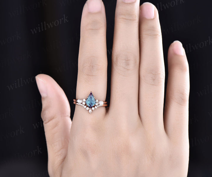 Kite Fantasy Cut Alexandrite Engagement Ring Set Moissanite Accent Seven Stone Promise Ring Curved Crown Wedding Band Unique Bridal Set
