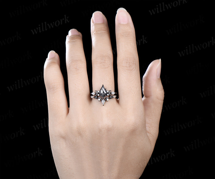 Kite cut salt and pepper diamond engagement ring set moon moissanite ring star curved wedding band anniversary gifts