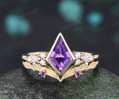 Kite cut amethyst engagement ring bezel setting seven stone ring leaf amethyst matching band bridal set