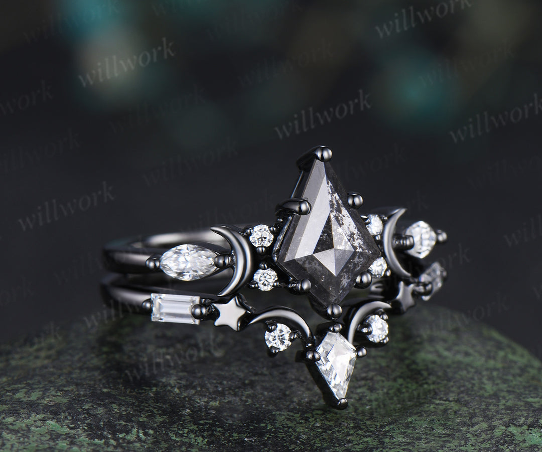 Kite cut salt and pepper diamond engagement ring set moon moissanite ring star curved wedding band anniversary gifts