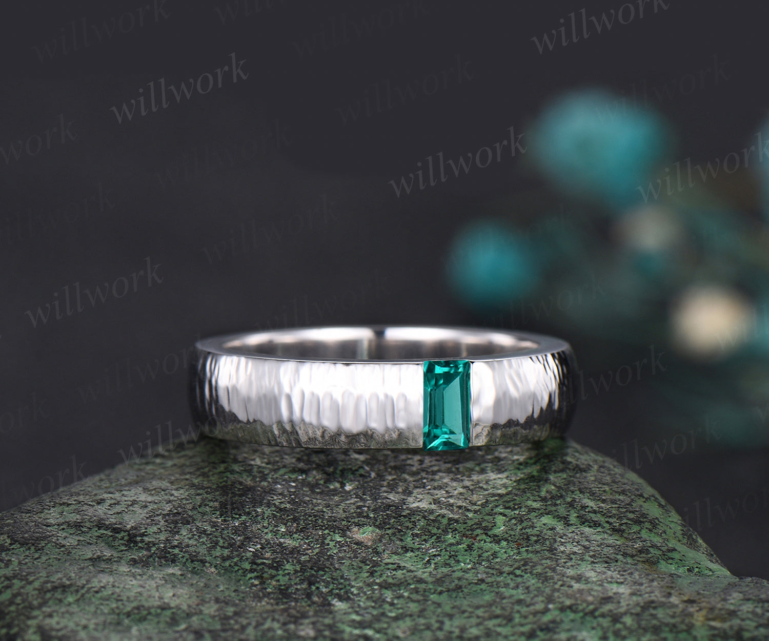 Mens Ring 2024 , Handmade Silver Men Rings , Emerald Natural Emerald , Unique men ring, emerald stone , Men's rings Emerald stone , Mens Gift