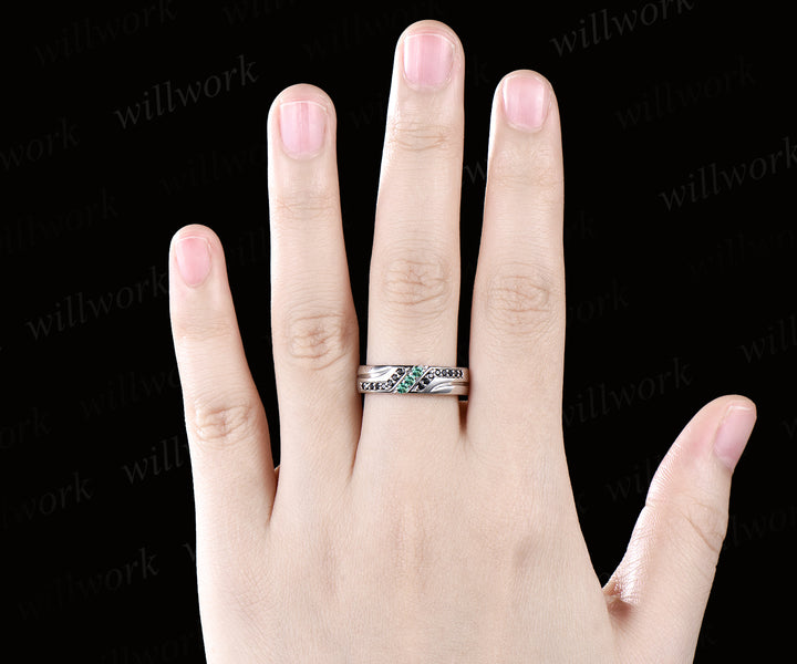 Unique Mens  Emerald Wedding Band Round Cut Band 5mm Solid Gold Ring Mens Black Onyx Handsome Man Rings Matching Band Ring Gift