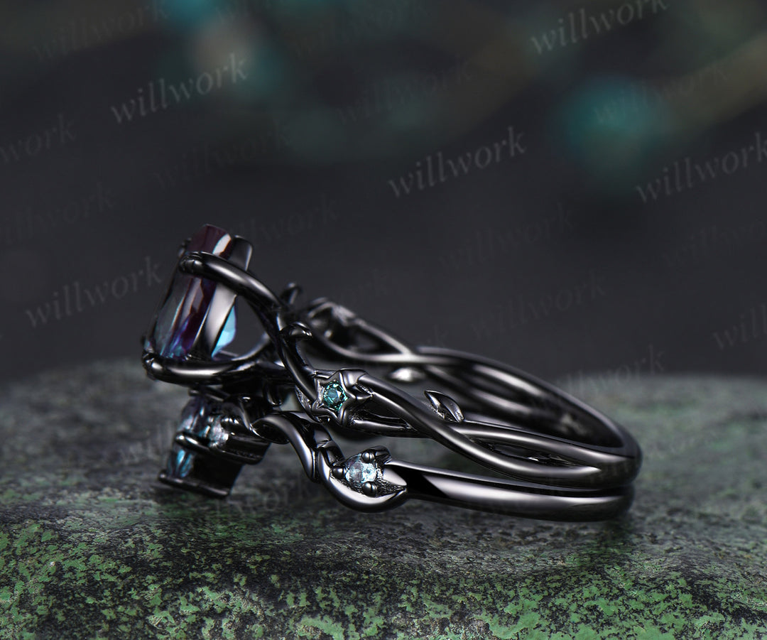 Gothic Black Moon Star Pear Shaped Alexandrite Engagement Ring 14k Black Gold Twig Leaf Vine Alexandrite Wedding Ring Set Anniversary Gift