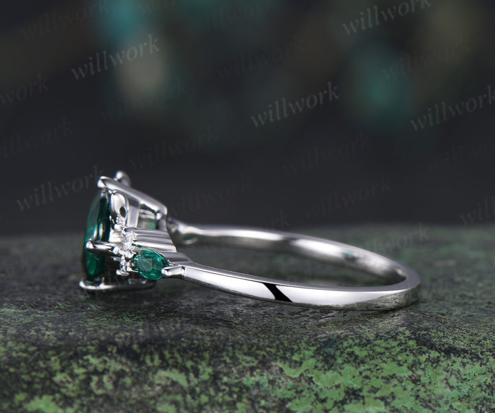 Round cut emerald engagement ring cat shaped ring lovely kitten May birthstone ring unique gifts for her