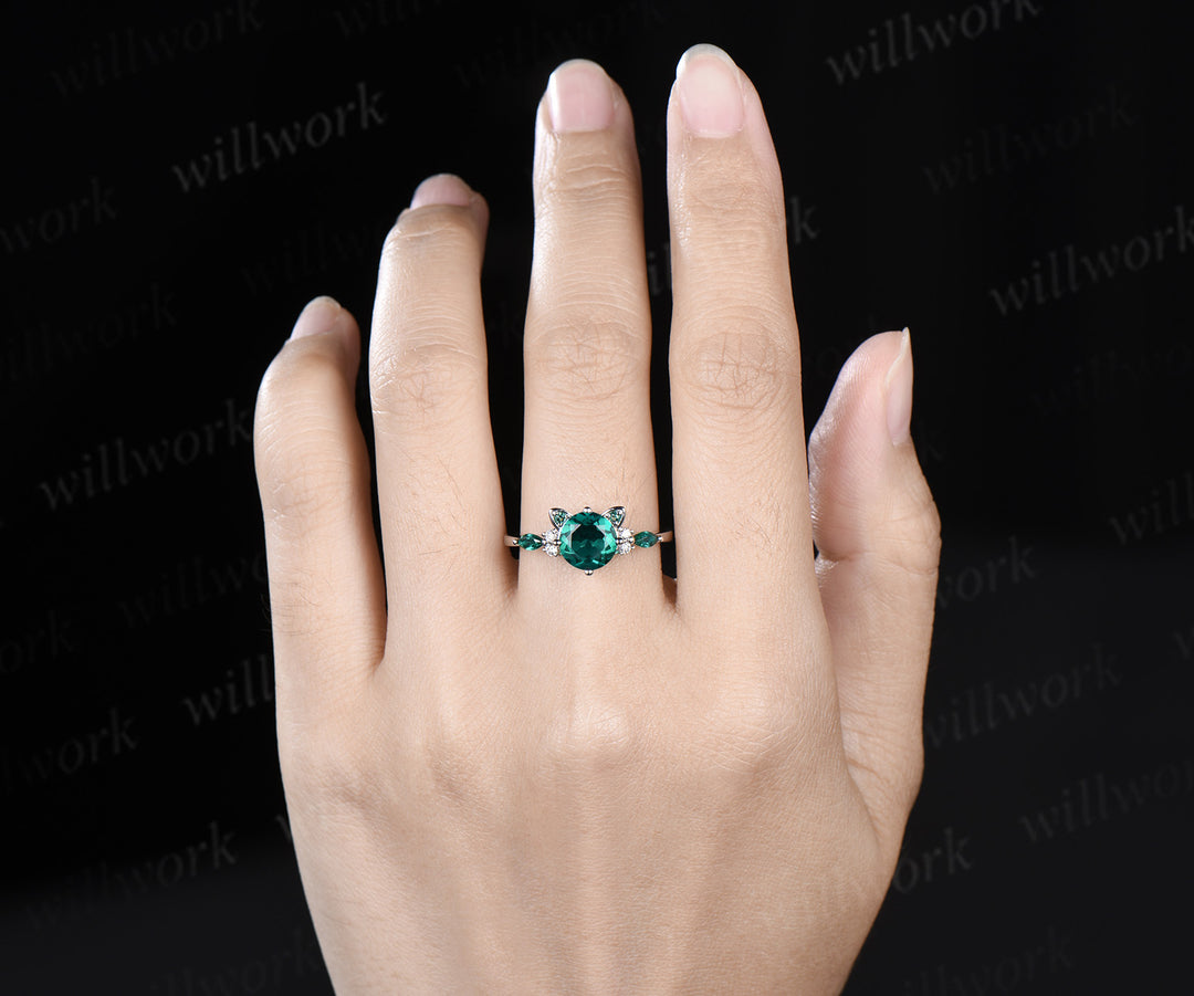 Round cut emerald engagement ring cat shaped ring lovely kitten May birthstone ring unique gifts for her