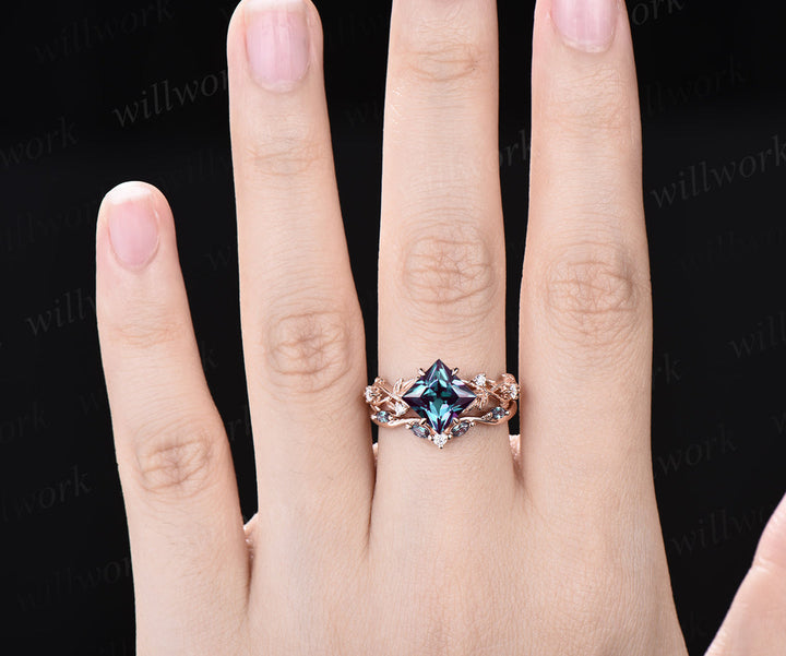 Princess Alexandrite Twig Vine Ring Set & Princess Cut Solitaire Alexanrite Men Band Unique Couple Ring Set for Him & Her
