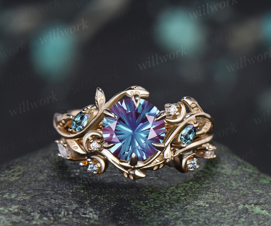 Fireworks Cut Alexandrite Ring Set Leafy Vine Art Deco Moon Ring Twig Diamond Alexandrite Matching Band Vintage Bridal Set