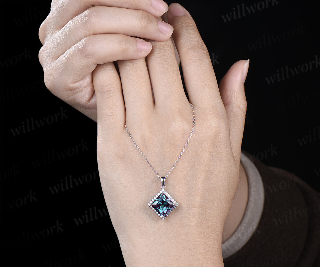 Princess cut alexandrite pendant necklace unique diamond halo color-change gemstone necklace for women