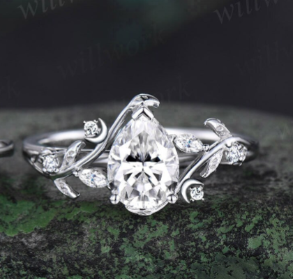 Vintage pear shaped moissanite engagement ring white gold heart leaf moon nature inspired diamond bridal wedding ring set women jewelry gift