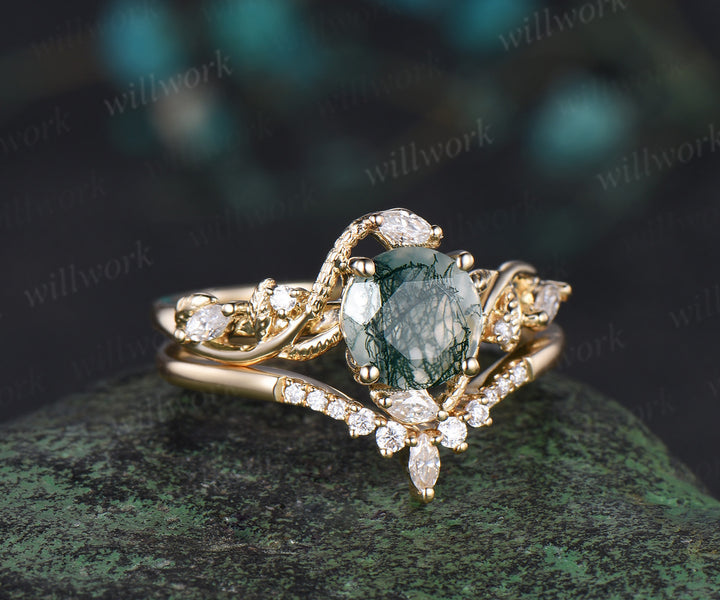 Round cut moss agate ring vintage yellow gold leaf Snake unique engagement ring twisted diamond bridal wedding ring women