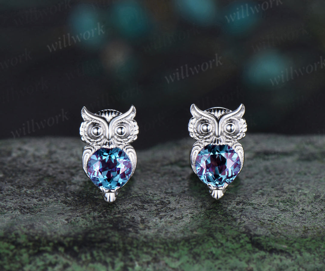 Owl Alexandrite Stud Earrings white gold Solitaire Round Color-Change Alexandrite Hypoallergenic Earrings Animal Inspired Gemstone Jewelry