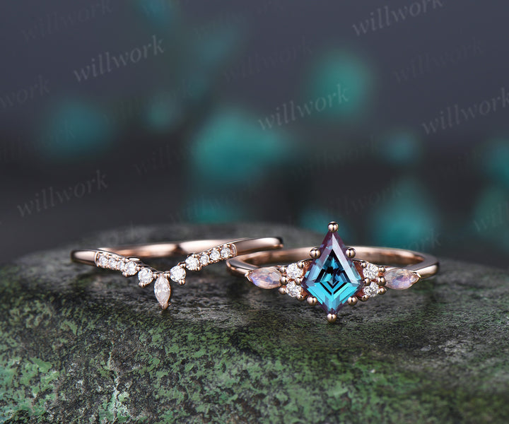Vintage Alexandrite engagement ring set kite cut ring rose gold art deco marquise cut V prong moonstone ring  moissanite wedding ring bridal set