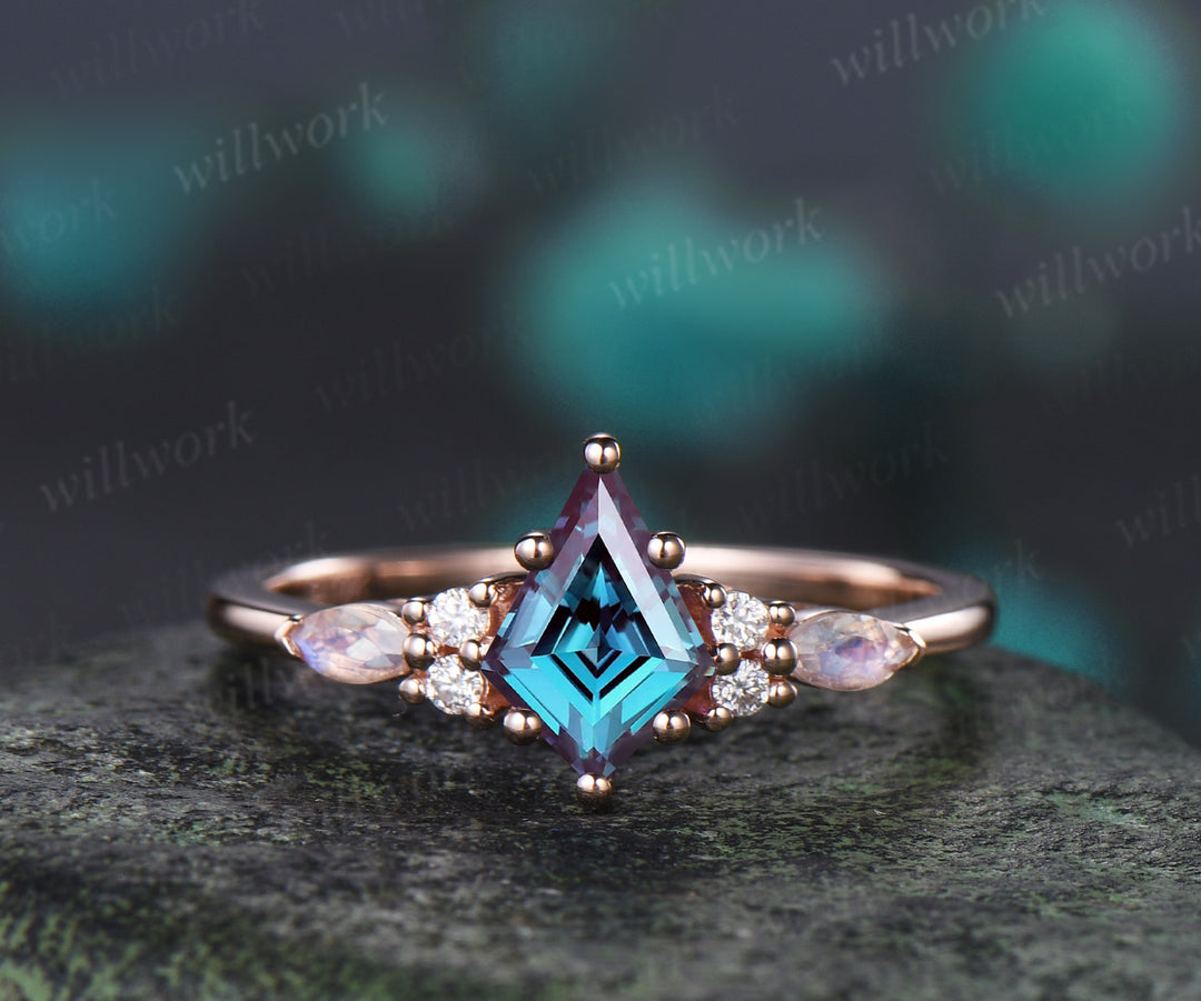 Vintage Alexandrite engagement ring set kite cut ring rose gold art deco marquise cut V prong moonstone ring  moissanite wedding ring bridal set
