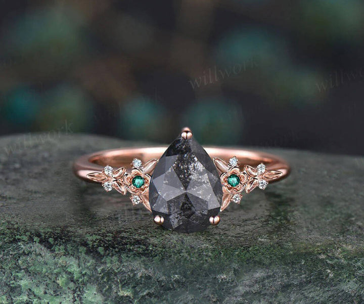 Vintage pear salt and pepper diamond engagement ring leaf flower emerald ring women unique cluster diamond bridal wedding ring set gift
