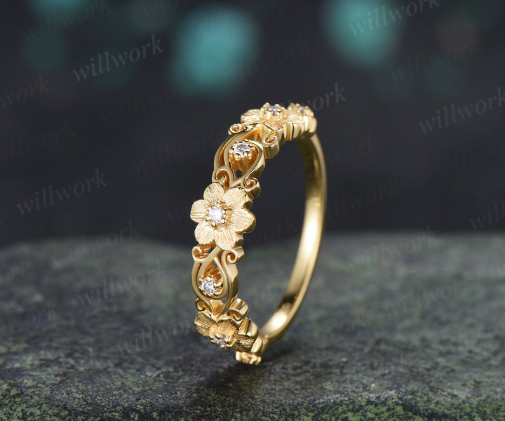 Vintage Floral Wedding Ring Filigree Diamond Accent Stacking Ring Dainty Flower Ring for Women