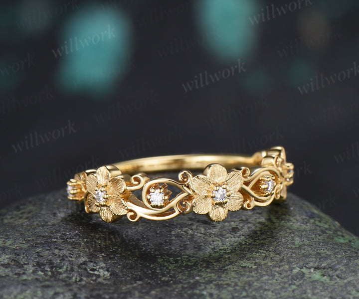 Vintage Floral Wedding Ring Filigree Diamond Accent Stacking Ring Dainty Flower Ring for Women