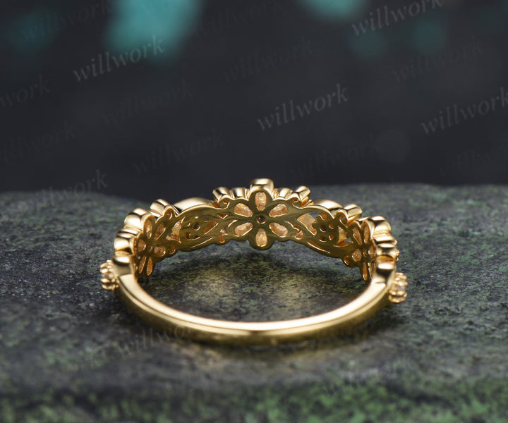 Vintage Floral Wedding Ring Filigree Diamond Accent Stacking Ring Dainty Flower Ring for Women
