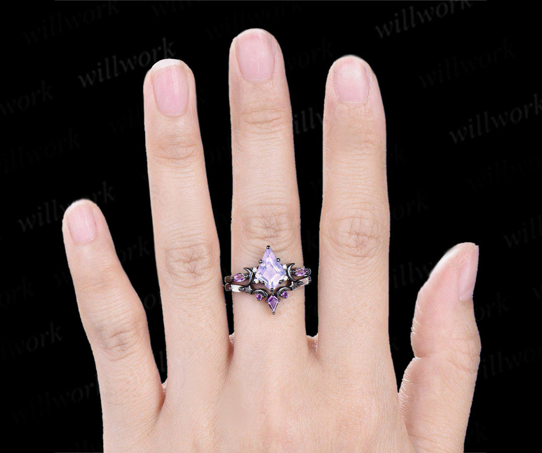 Unique Black Gold Kite Cut Lavender Amethyst Ring Crescent Moon Star Purple Engagement Ring  Gothic Bridal Ring