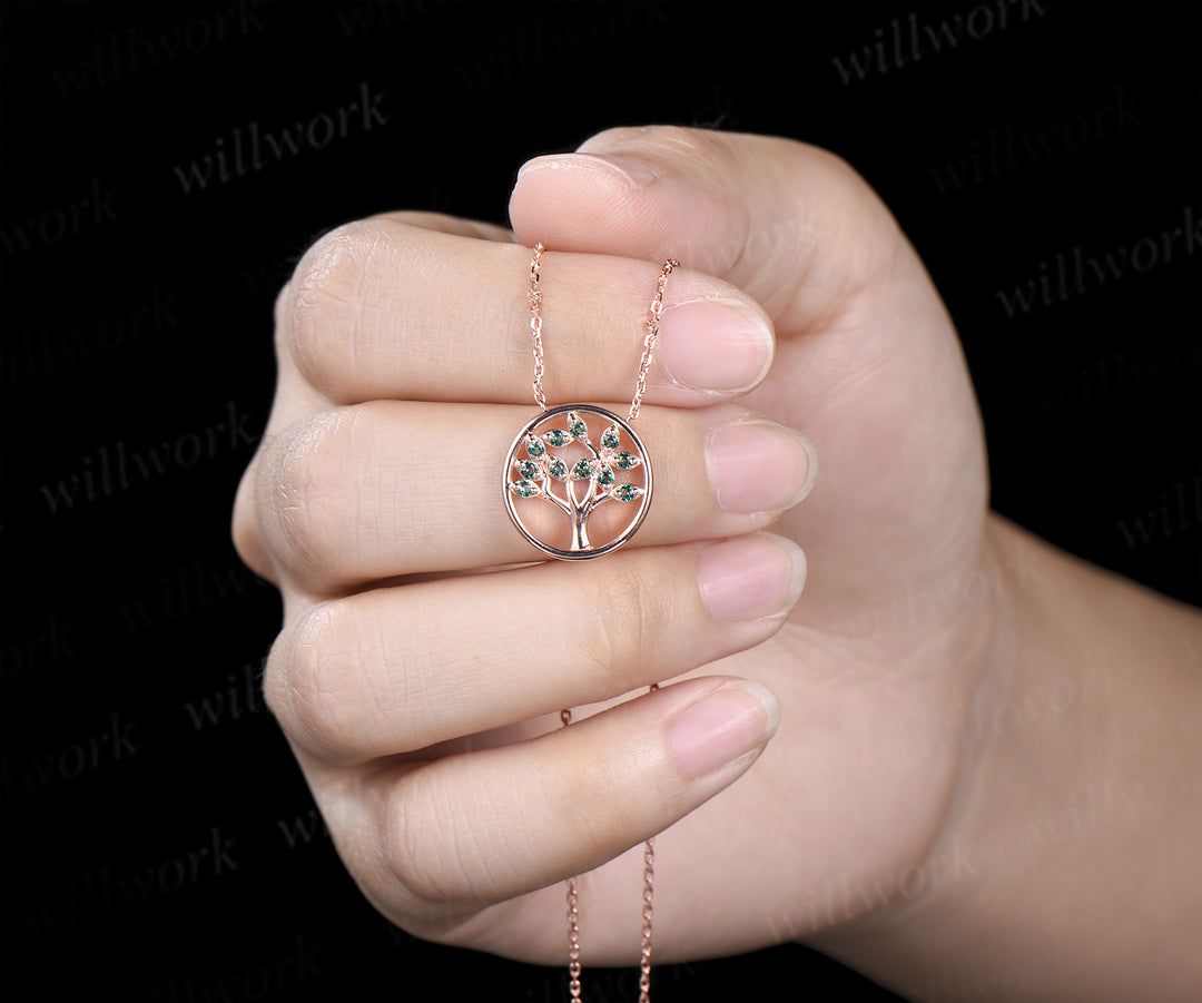 Round Emerald Family Tree Pendant Necklace Leaf Shape Milgrain Green Gemstone Pendant Jewelry