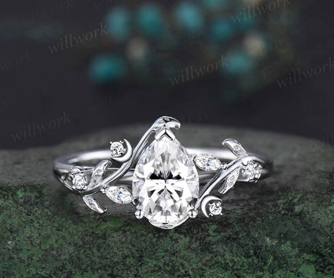 Vintage pear shaped moissanite engagement ring white gold heart leaf moon nature inspired diamond bridal wedding ring set women jewelry gift