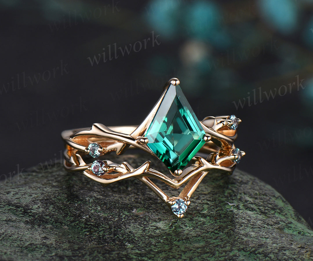 Unique Kite cut green emerald Engagement Ring Vintage Twig Alexandrite Ring Branch Ring yellow Gold Silver Ring Promise Bridal Set anniversary gift