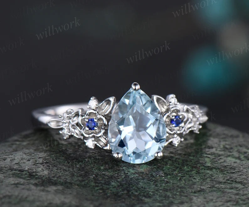 Special aquamarineペンデュラム✨ Aquamarine Cocktail Ring with Diamonds by Supreme Jewelry