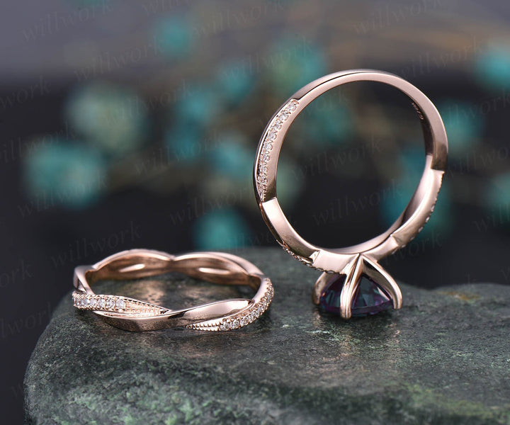 Vintage unique engagement ring 2pcs Alexandrite engagement ring set 14k rose gold full eternity diamond ring promise bridal wedding ring set