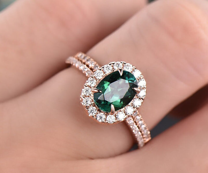 2pc oval cut emerald engagement ring set 14k rose gold moissanite halo ring vintage matching stacking for women her bridal wedding ring set