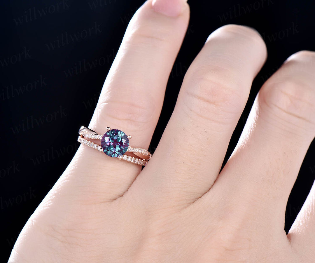 2pcs diamond ring Alexandrite engagement ring set rose gold twisted 3/4 eternity Alexandrite ring vintage wedding bridal set unique jewelry