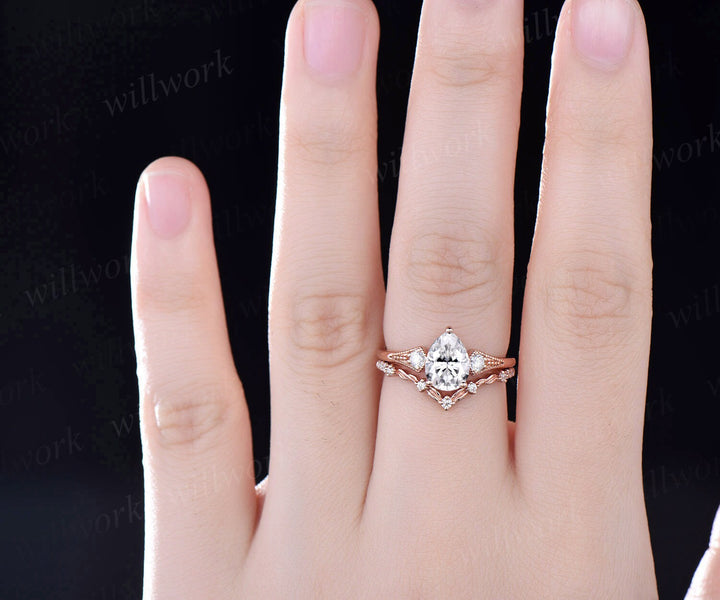 Vintage pear IGI Lab grown diamond engagement ring set leaf art deco diamond ring set three stone Milgrain antqiue wedding ring set women gift
