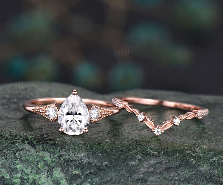 Vintage pear IGI Lab grown diamond engagement ring set leaf art deco diamond ring set three stone Milgrain antqiue wedding ring set women gift