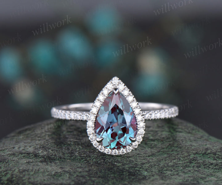 Pear shaped Alexandrite ring vintage white gold halo unique engagement ring set women half eternity diamond bridal ring set jewelry