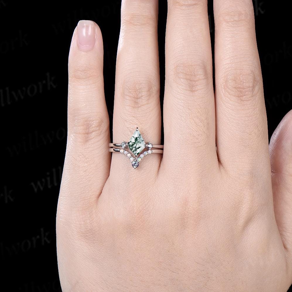 Kite cut green moss agate engagement ring set three stone alexandrite ring white gold opal wedding band Minimalist bridal set gift women