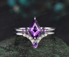 Kite cut amethyst ring minimalist vintage white gold three stone unique engagement ring set women stacking opal bridal set gift jewelry