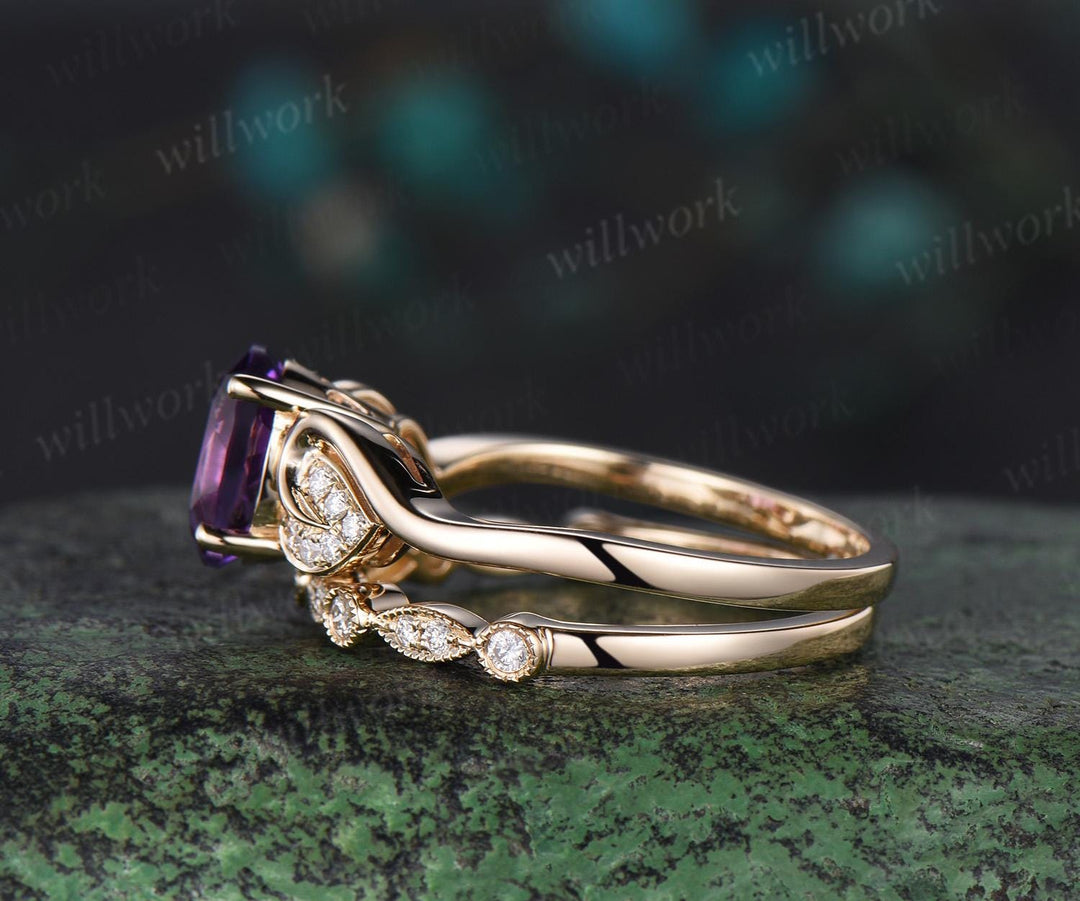 Oval cut purple amethyst ring vintage yellow gold leaf nature inspired engagement ring set half eternity Milgrain diamond bridal set women