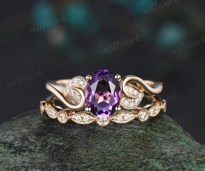 Oval cut purple amethyst ring vintage yellow gold leaf nature inspired engagement ring set half eternity Milgrain diamond bridal set women