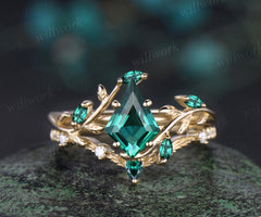 Vintage kite cut green emerald engagement ring set solid 14k yellow gold cluster leaf nature inspired moissanite bridal ring set women gift