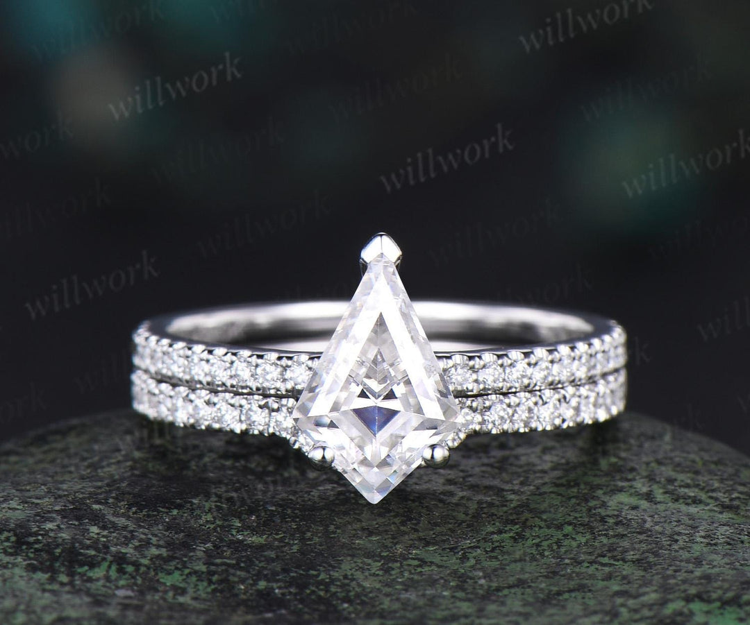V prong 1ct kite cut moissanite engagement ring set dainty half eternity hidden halo diamond ring vintage unique promise ring set women