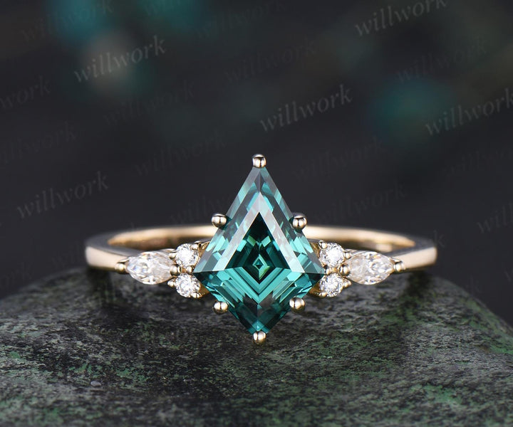 8x11mm kite cut green moissanite ring vintage unique engagement ring set solid 14k yellow gold art deco retro promise wedding ring set women