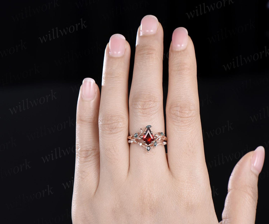 Vintage kite cut red garnet engagement ring set 14k rose gold cluster leaf nature inspired moss agate anniversary ring set women gift