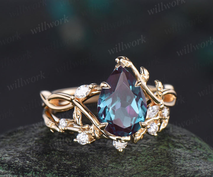 Pear cut alexandrite ring vintage infinity split shank engagement ring set art deco leaf diamond ring women antique unique wedding set gift