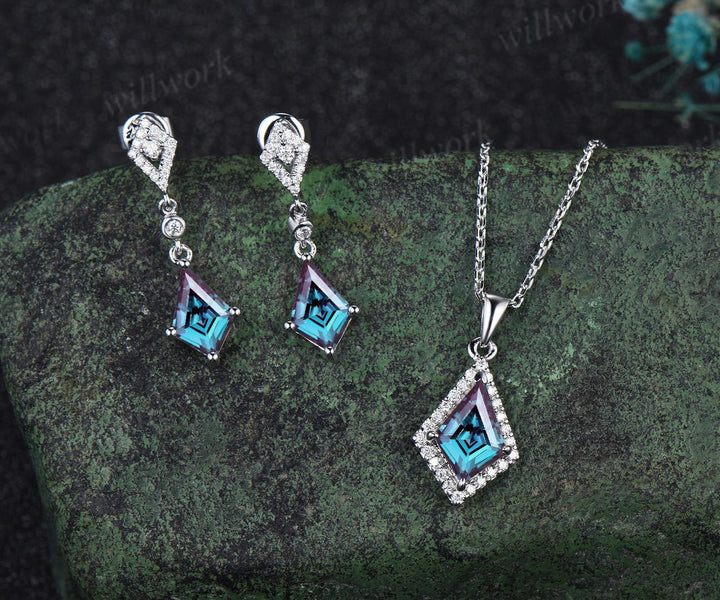 Vintage Kite cut alexandrite earrings necklace set solid 9k 14k white gold bezel halo moissanite unique pendant Women anniversary gift