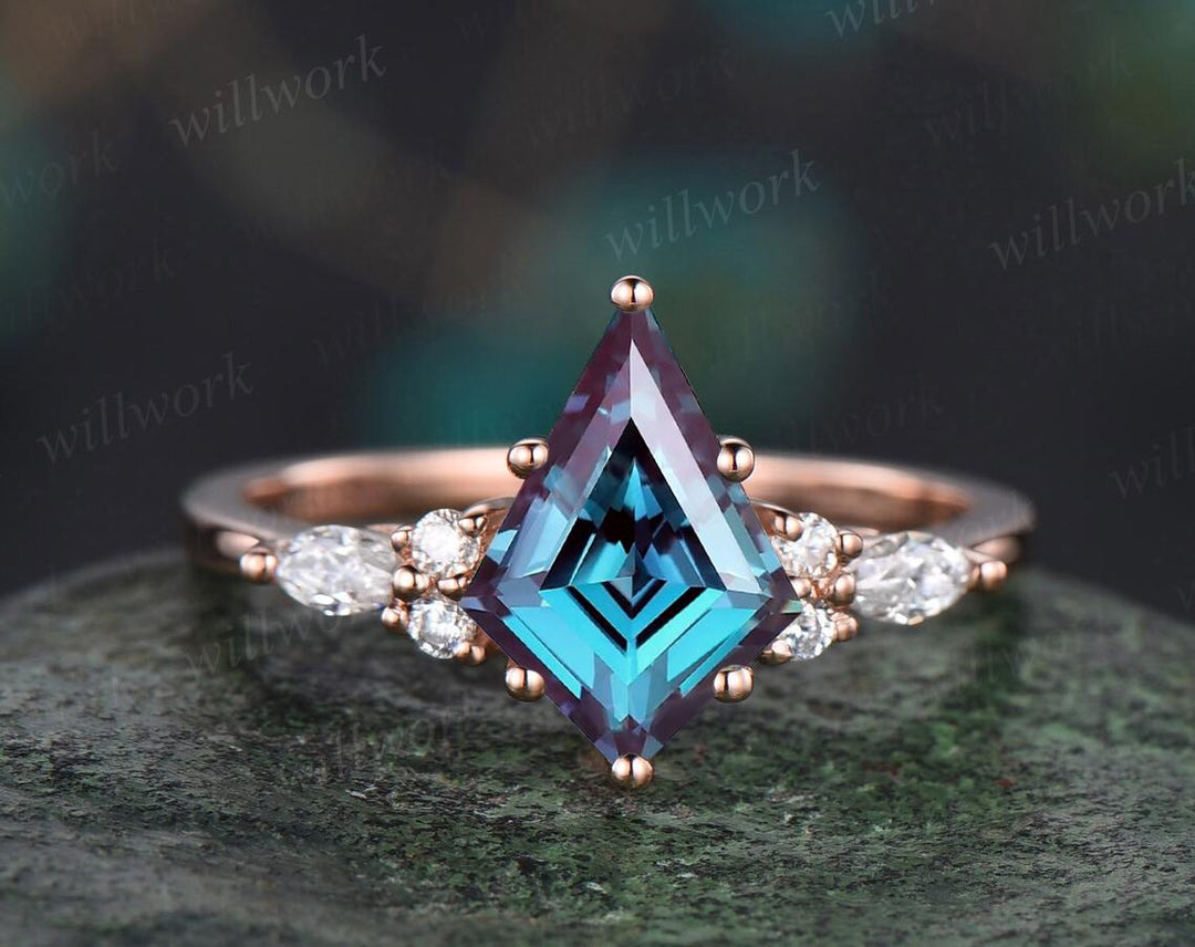 Kite cut alexandrite engagement ring 14k rose gold leaf nature inspired cluster diamond wedding band enhancer unique wedding ring set women