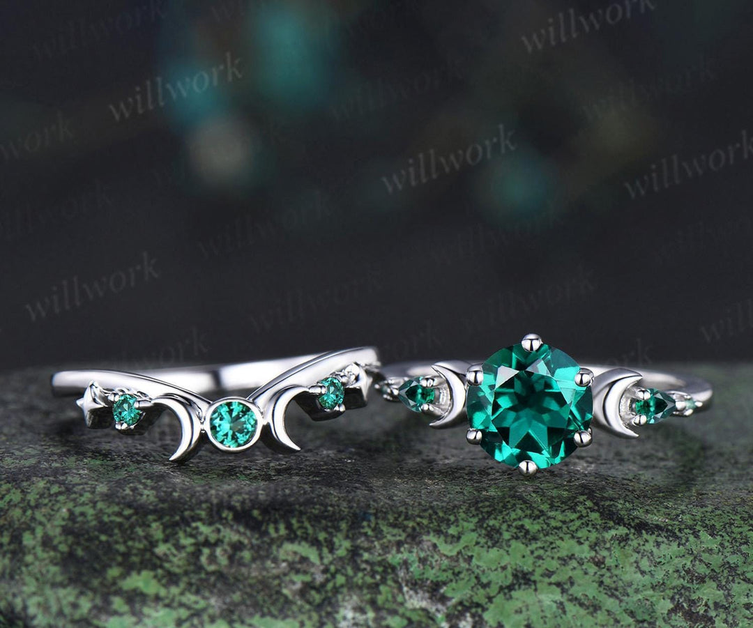 Round cut green emerald ring vintage 18k white gold moon five stone unique engagement ring emerald bezel sun star ring jewelry