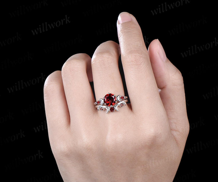 Round cut red garnet ring vintage 14k 18k white gold moon five stone unique engagement ring women bezel sun star wedding ring jewelry