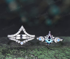 Custom order for Jaren Guthery(2pc ring set, 10k white gold, ring size 7)