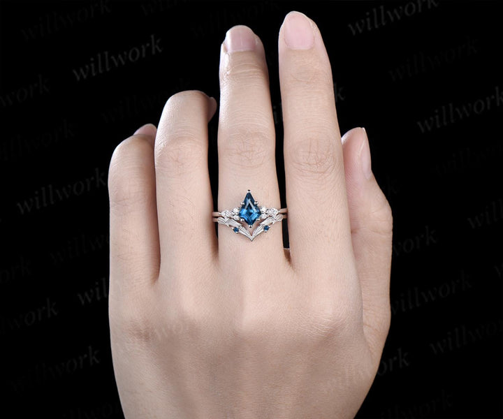 Kite cut London blue topaz engagement ring set moissanite art deco white gold ring leaf nature inspired unique wedding ring set jewelry